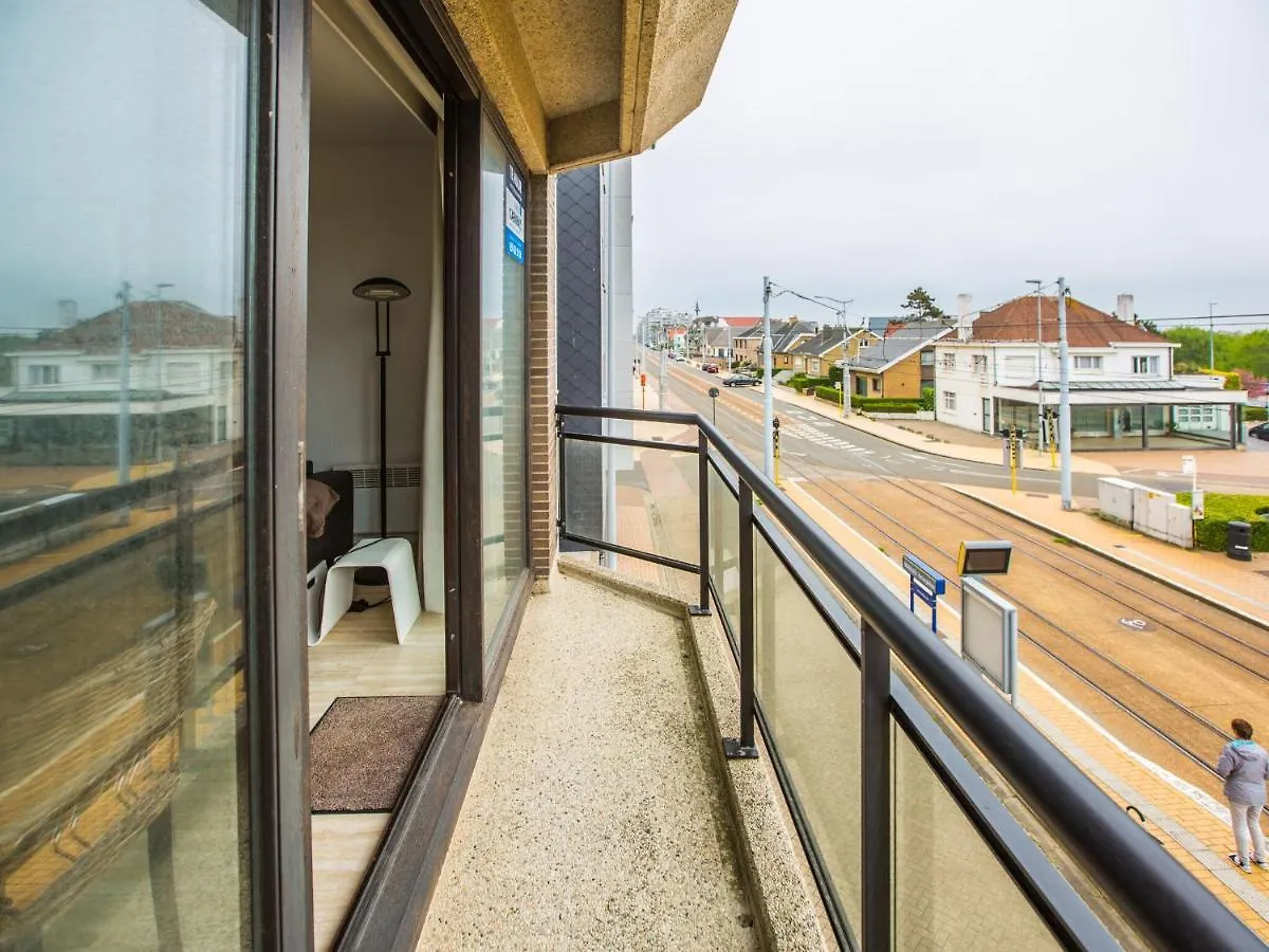 Spacious Apartment For Family Middelkerke